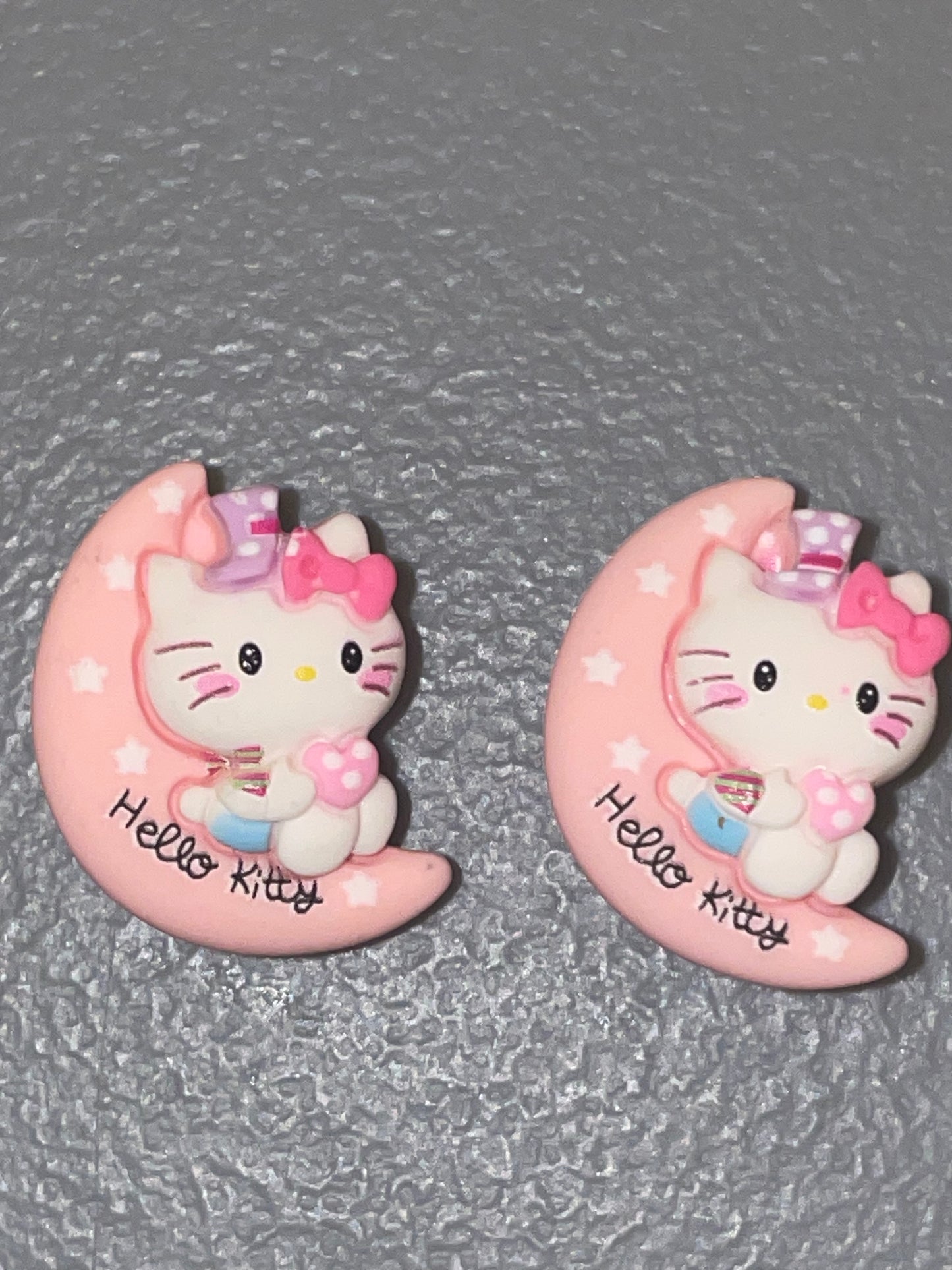 Hello Kitty Croc Charms Pairs