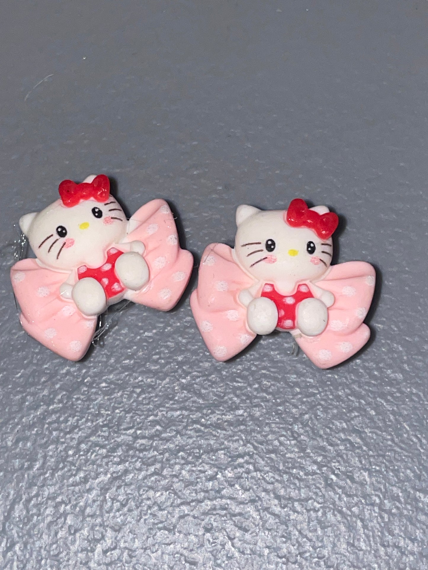 Hello Kitty Croc Charms Pairs