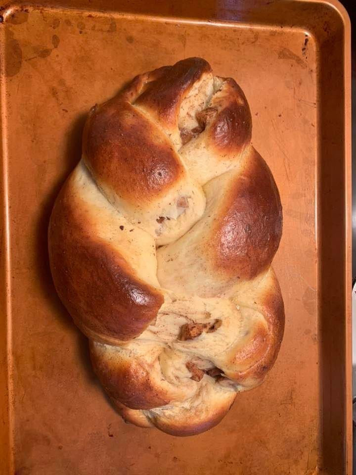 Apple Cinnamon Challah